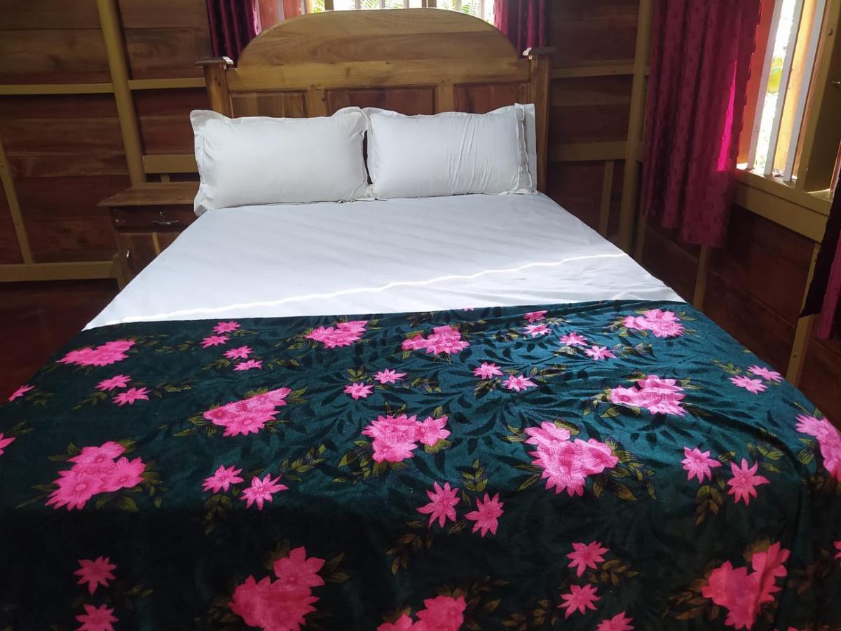 Mundromocktail Tourist Home Sasthamcotta Ngoại thất bức ảnh