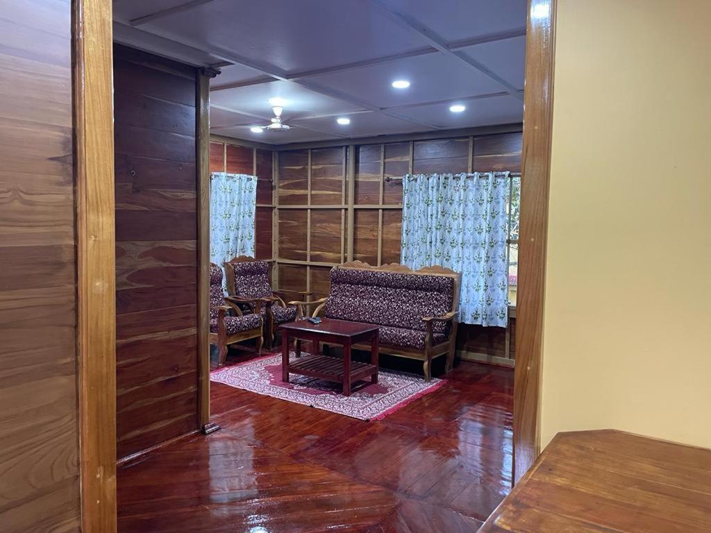 Mundromocktail Tourist Home Sasthamcotta Ngoại thất bức ảnh